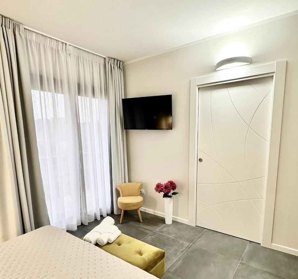 Karasole Hotel San Teodoro  Luaran gambar